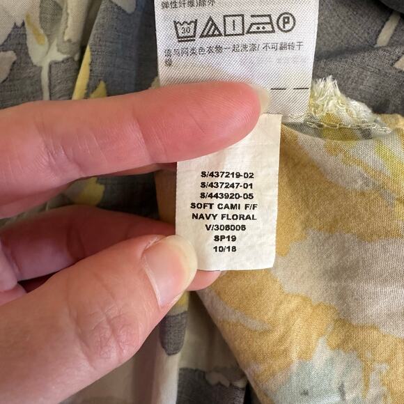 GAP Soft Fit & Flare Dress S Navy Floral Yellow Rayon Summer Spaghetti Strap - Picture 10 of 10